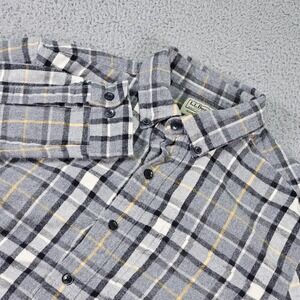 L.L.Bean Shirt Mens Medium Gray Plaid Flannel Button Down Long Sleeve Cotton